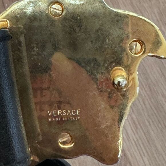 Versace La Medusa Black Leather Belt w Gold Buckle Size 40/100 - Picture 7 of 7